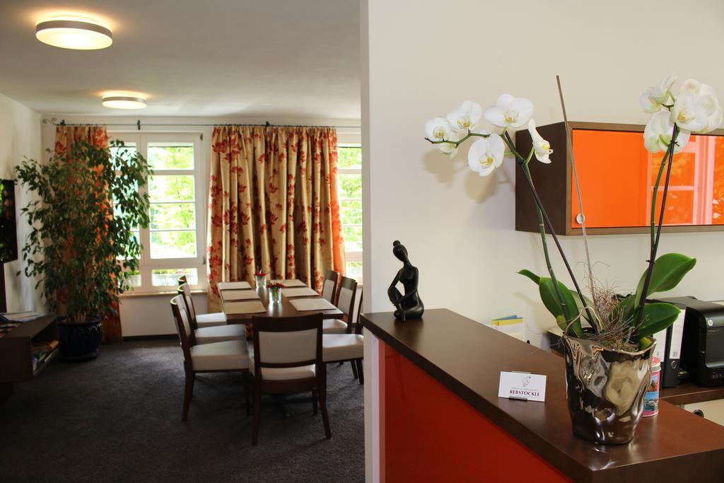 Hotel Rebstoeckle Hagnau Esterno foto